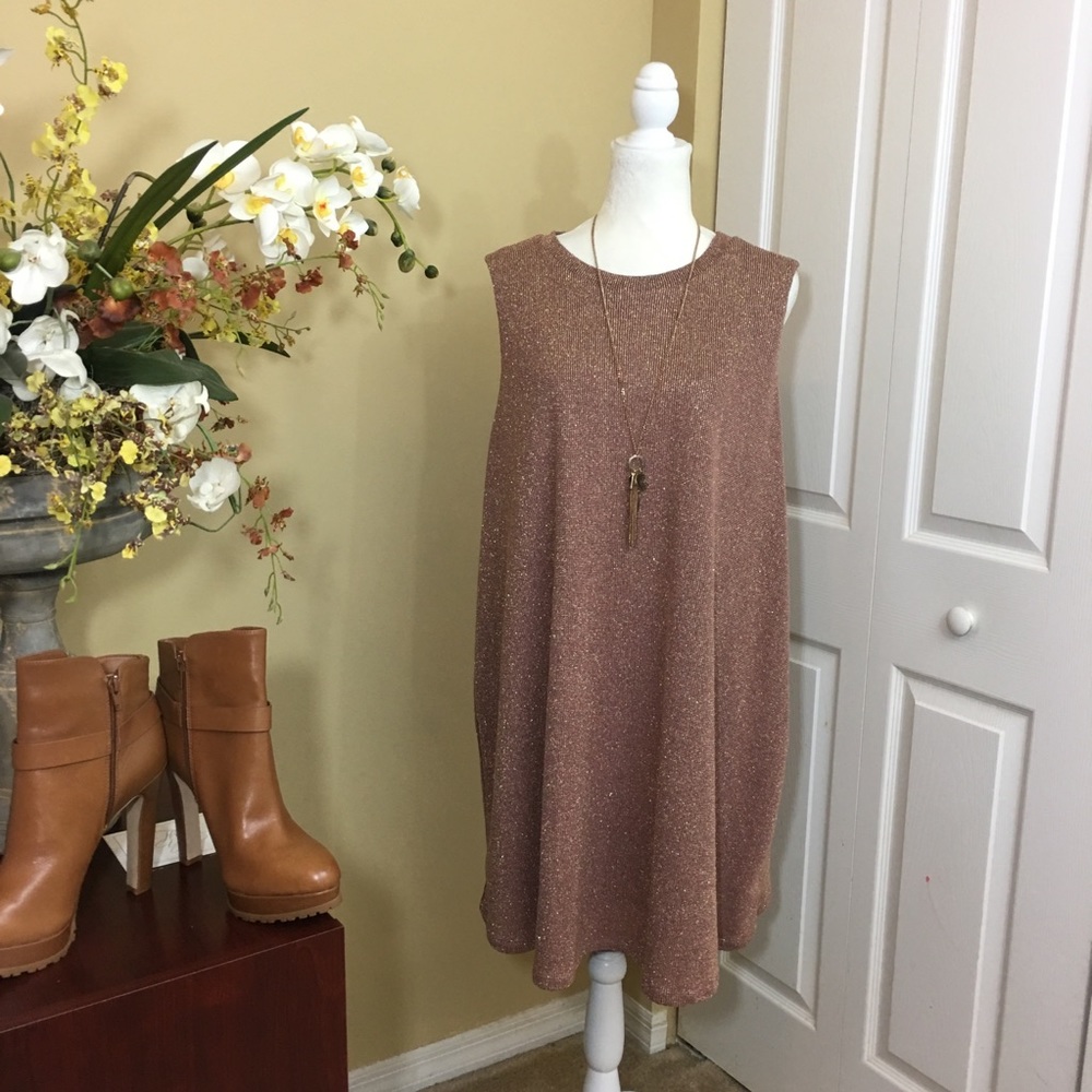 SOULMATES METALLIC SLEEVELESS TOP WITH REMOVABLE NECKLACE, BROWN (NWT)